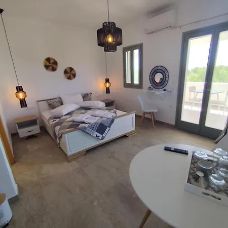 Elaionas Twin No 8 Appartement *